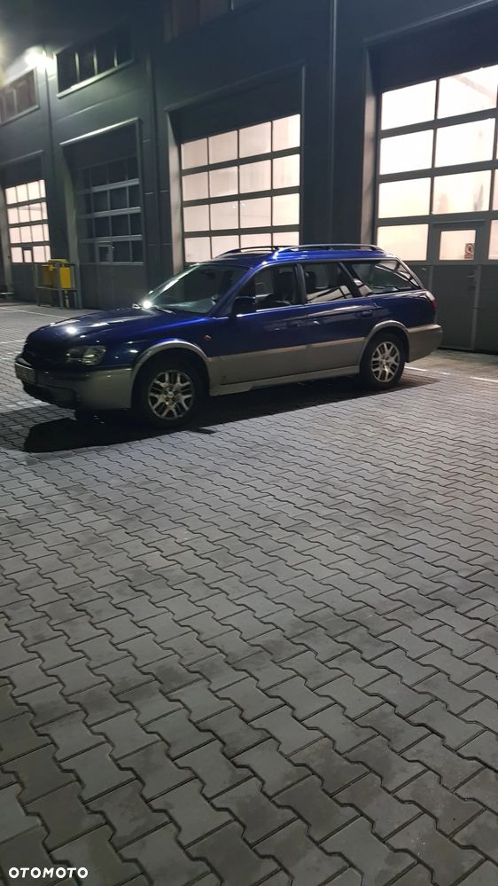 Subaru Outback 3.0 H6 - 9