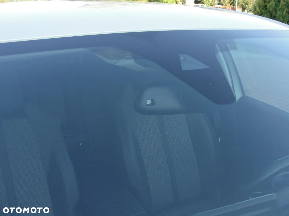 Peugeot 3008 BlueHDi 130 Stop & Start Allure - 17