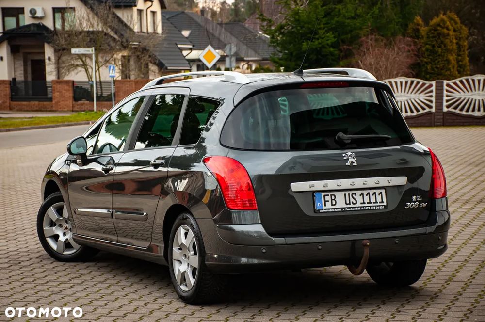 Peugeot 308 1.6 Premium Plus - 8