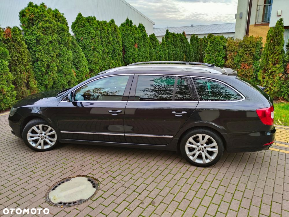 Skoda Superb 1.8 TSI Elegance DSG - 6