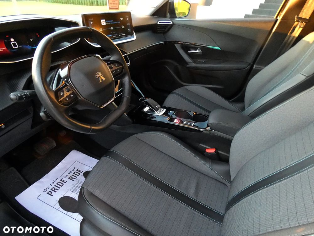 Peugeot 2008 1.2 PureTech Allure S&S EAT8 - 7