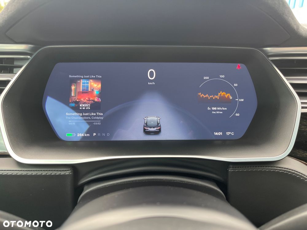 Tesla Model S - 16