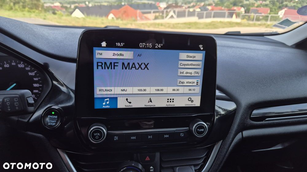 Ford Fiesta 1.0 EcoBoost Titanium X - 32