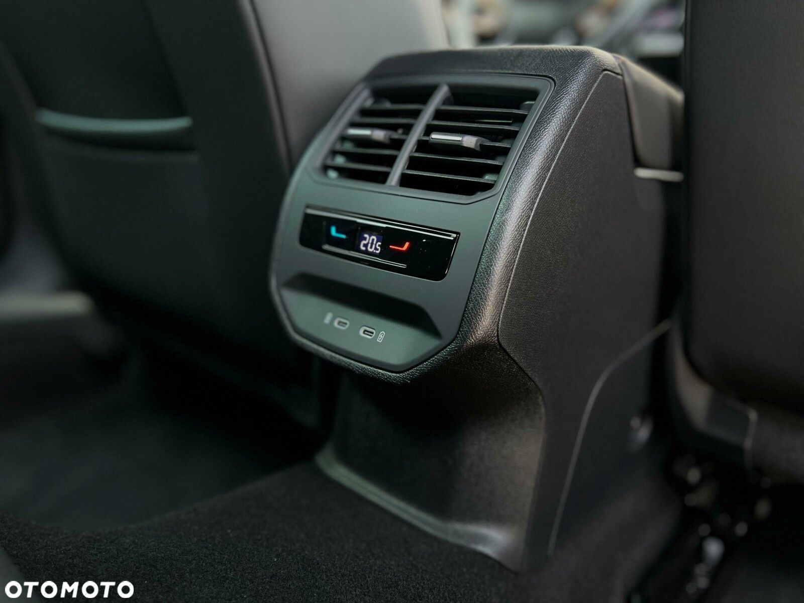 Cupra Formentor 2.0 TSI 4Drive VZ DSG - 17
