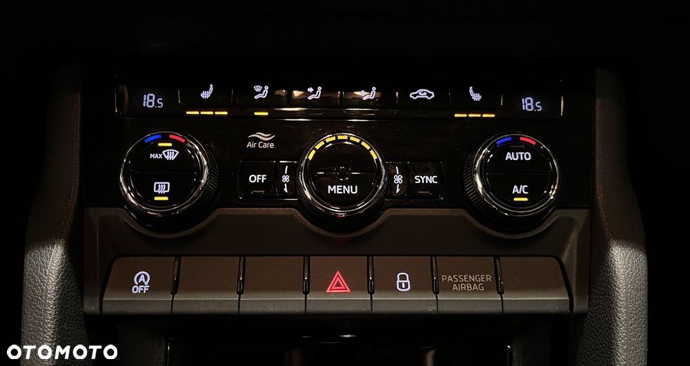 Skoda Karoq 1.6 TDI 4x2 Style DSG - 17