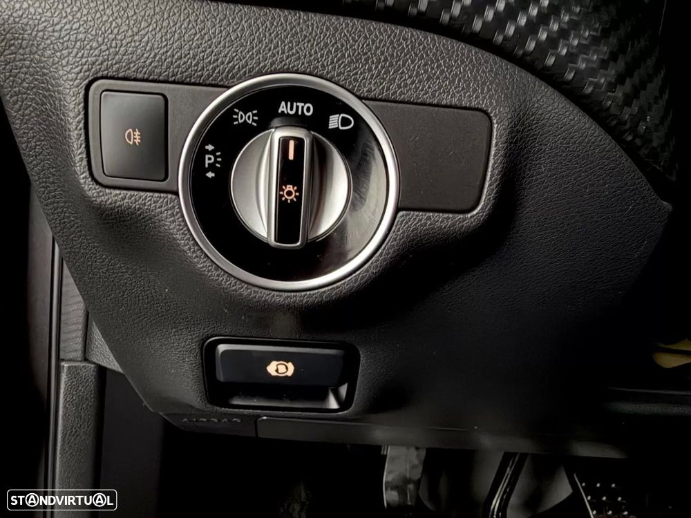 Mercedes-Benz A 180 d AMG Line - 57