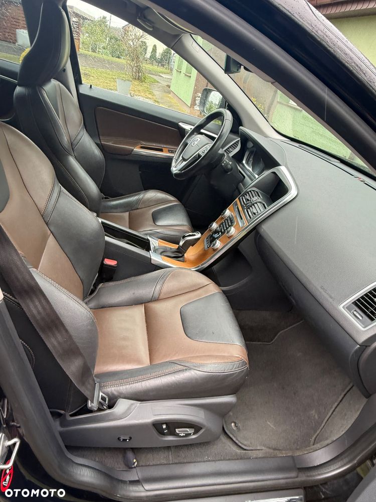 Volvo XC 60 D4 Drive-E Summum - 10