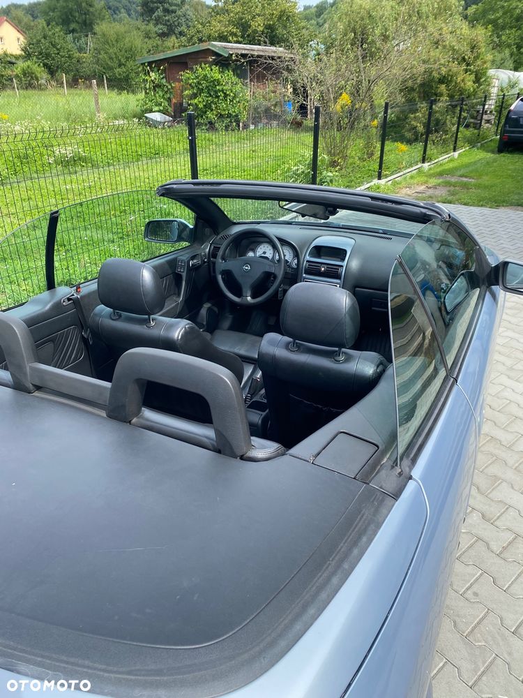 Opel Astra 2.2 Bertone - 12