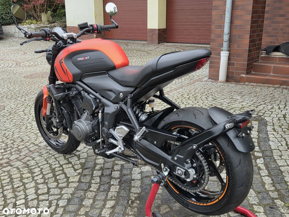 Triumph Trident - 5