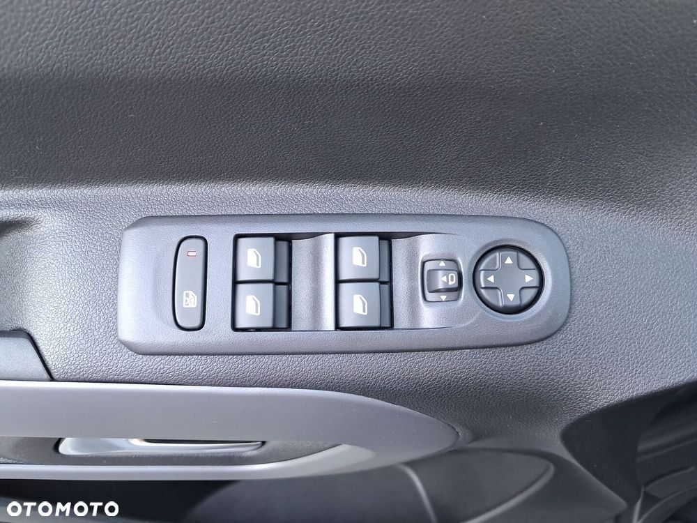 Toyota Proace City Verso Long 1.2 D-4T Family - 26