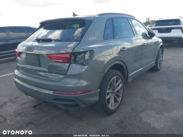 Audi Q3 - 4