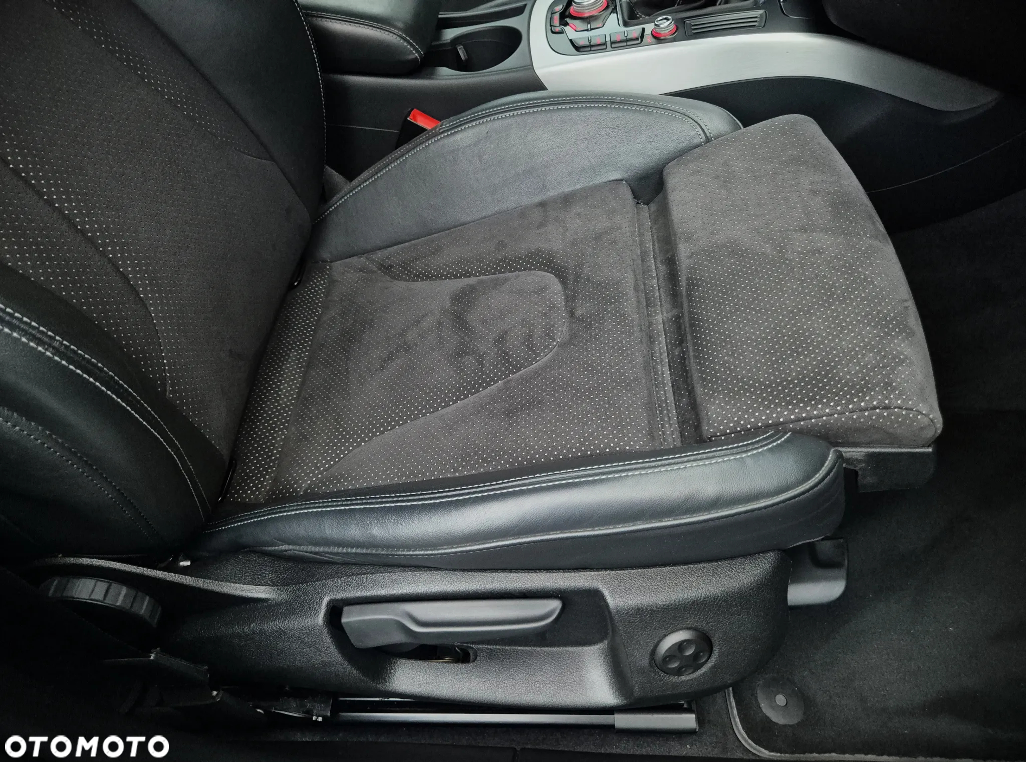 Audi A4 Avant 2.0 TDI DPF S line Sportpaket - 35
