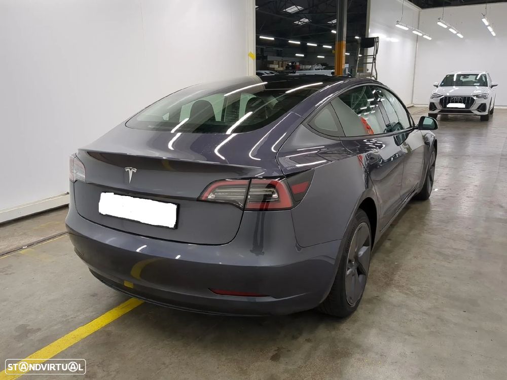 Tesla Model 3 Standard Range Plus RWD - 4