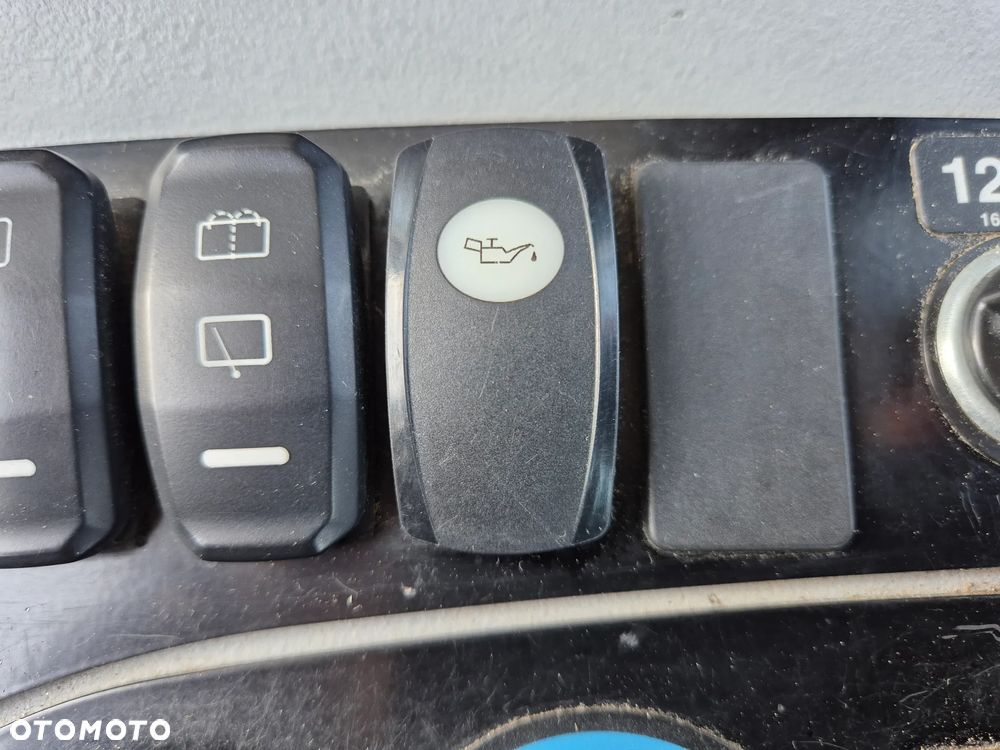 Caterpillar CAT 906M, 2016 ROK, CENTRALNE SMAROWANIE, Z NIEMIEC, 907, 908 - 18