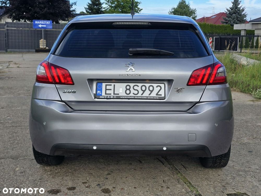 Peugeot 308 - 14