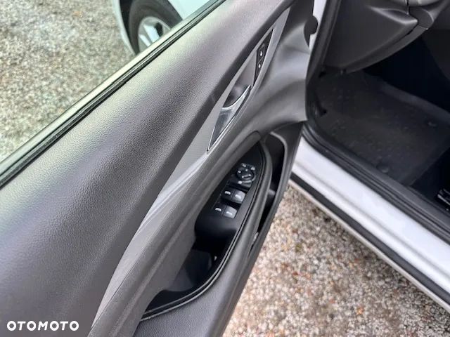 Opel Insignia 2.0 Business Edition - 10