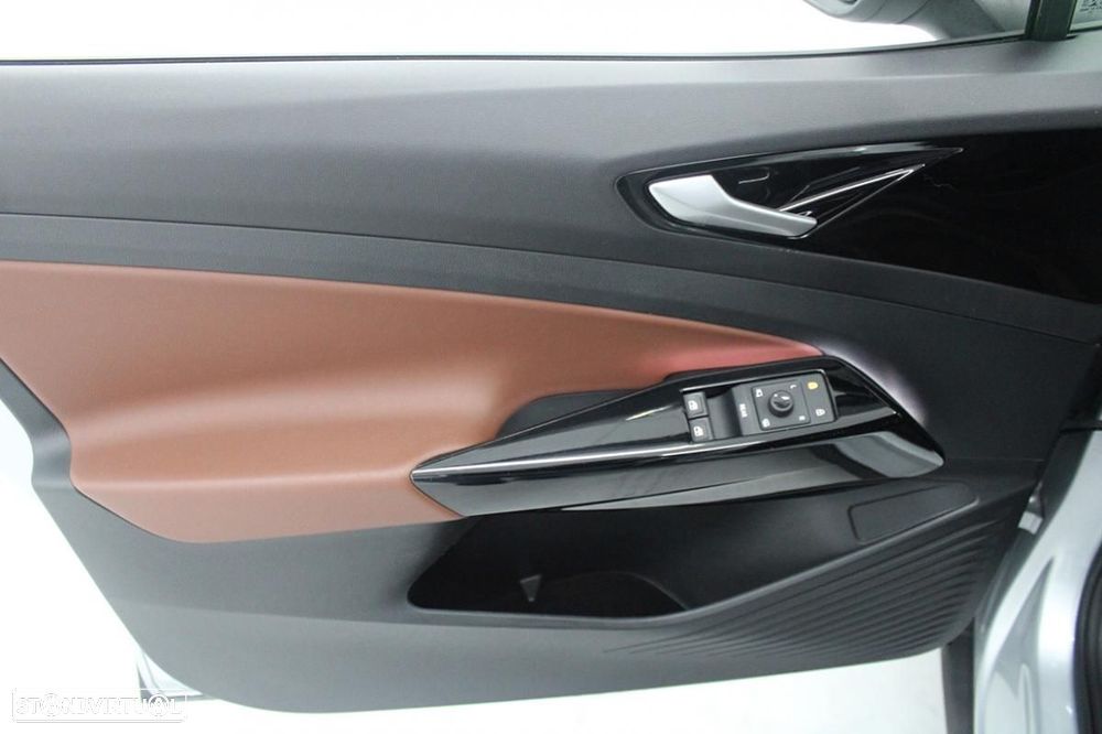 VW ID.4 Pure - 9