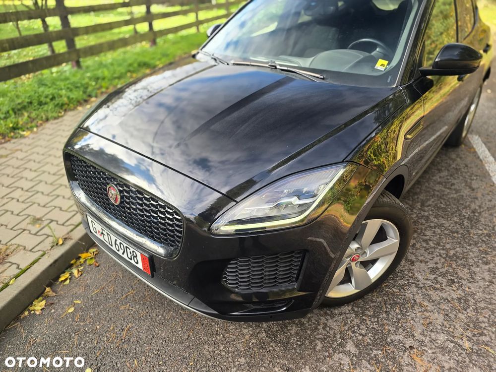 Jaguar E-Pace 2.0 i4D AWD HSE - 36