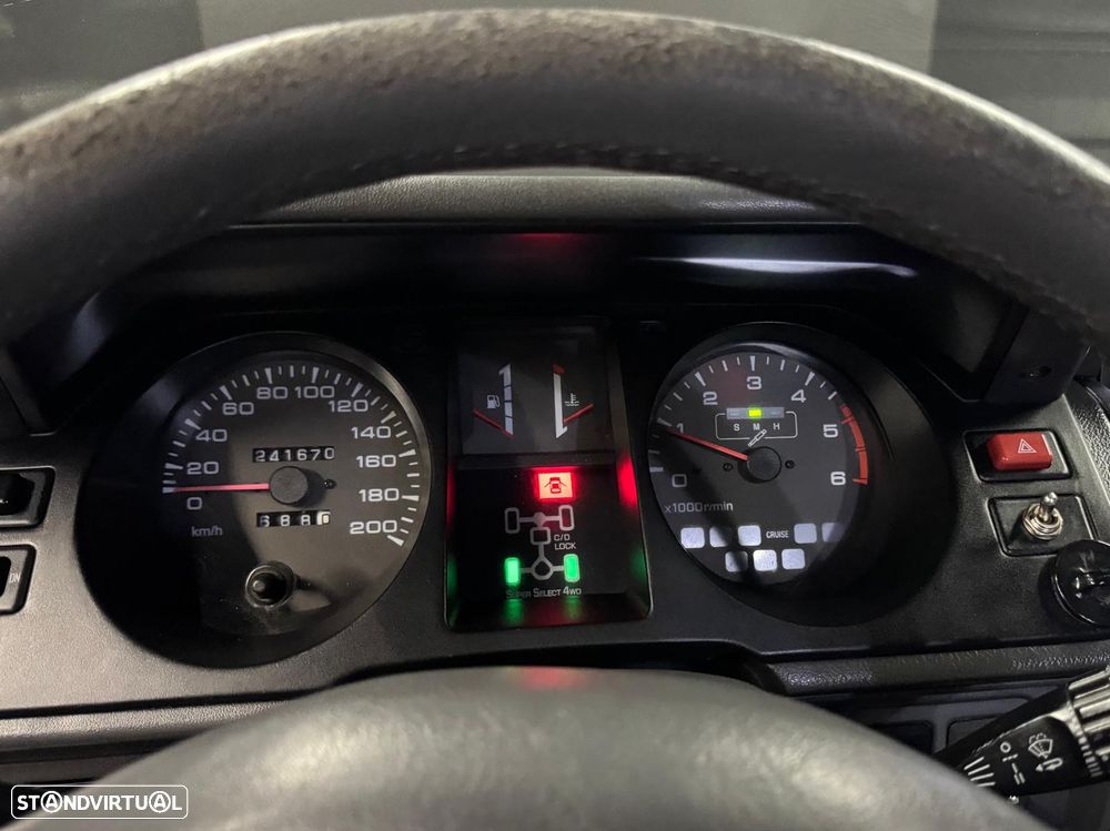 Mitsubishi Pajero 2.8 TD GLX - 8