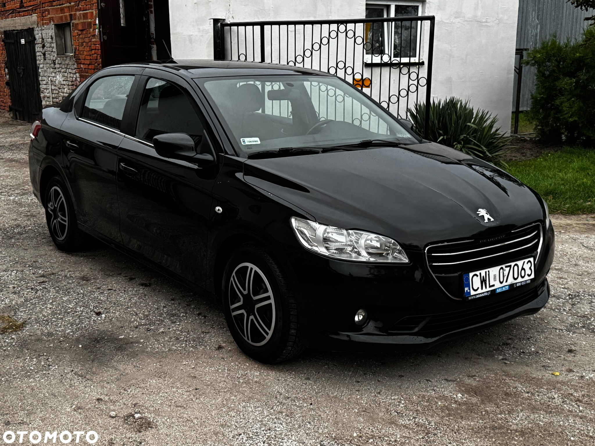 Peugeot 301 1.6 HDi Active - 3