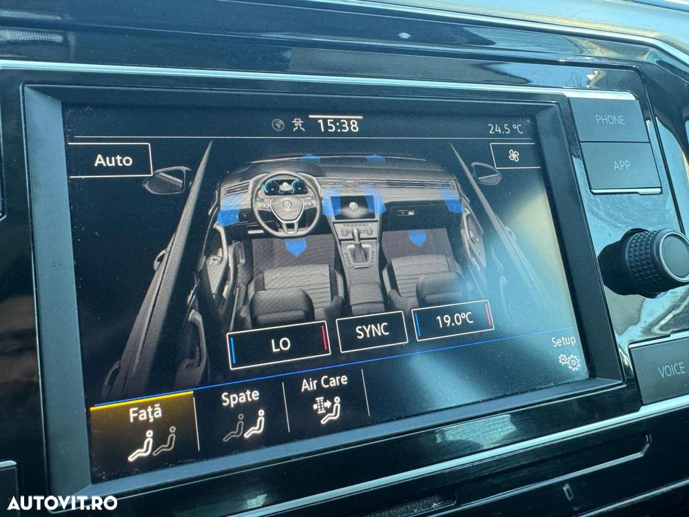 Volkswagen Passat 2.0 TDI DSG Highline - 26