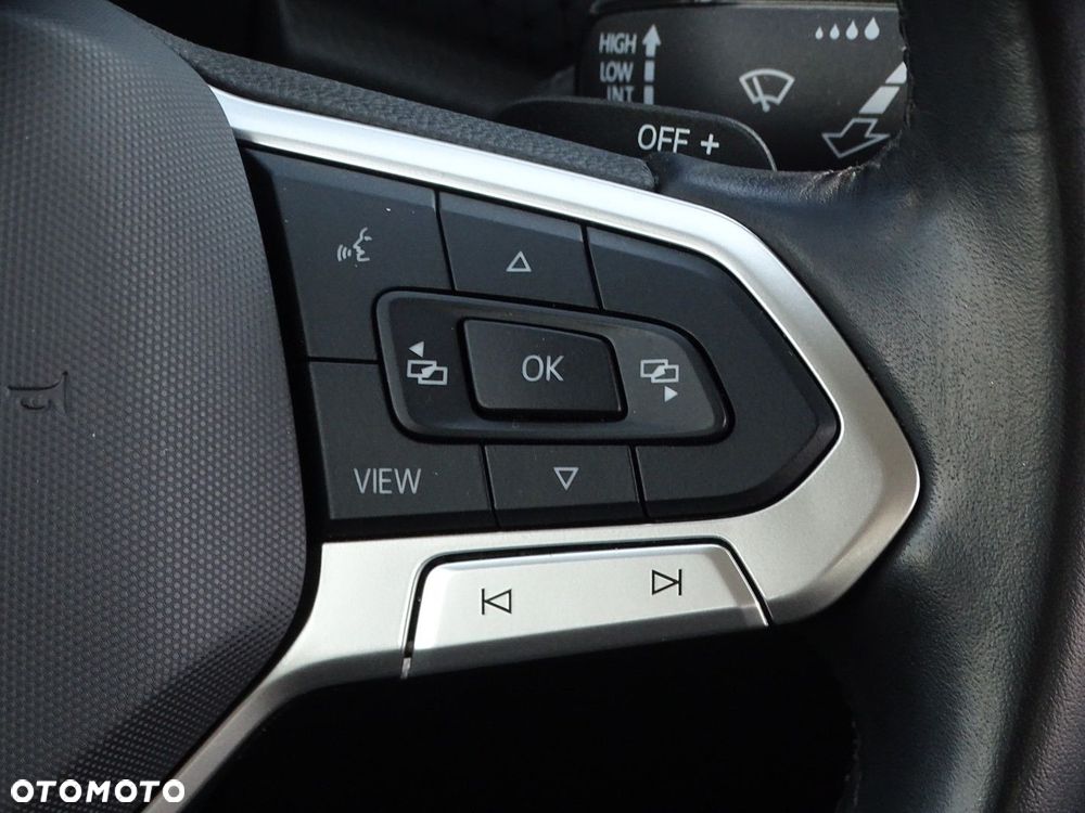 Volkswagen T-Cross 1.0 TSI OPF DSG R-Line - 23