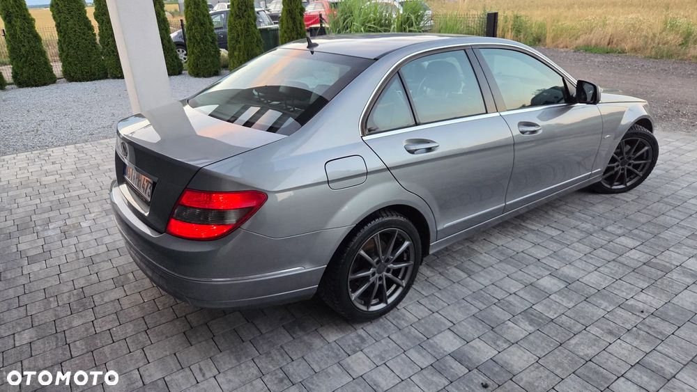 Mercedes-Benz Klasa C - 2