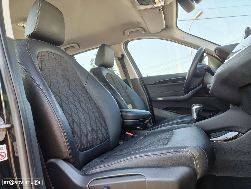 BMW X1 25 e xDrive xLine - 20