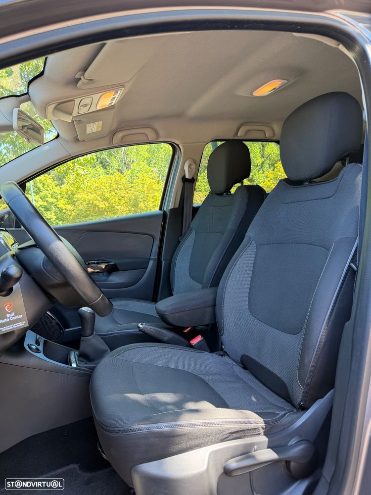 Renault Captur 1.5 dCi Exclusive - 10