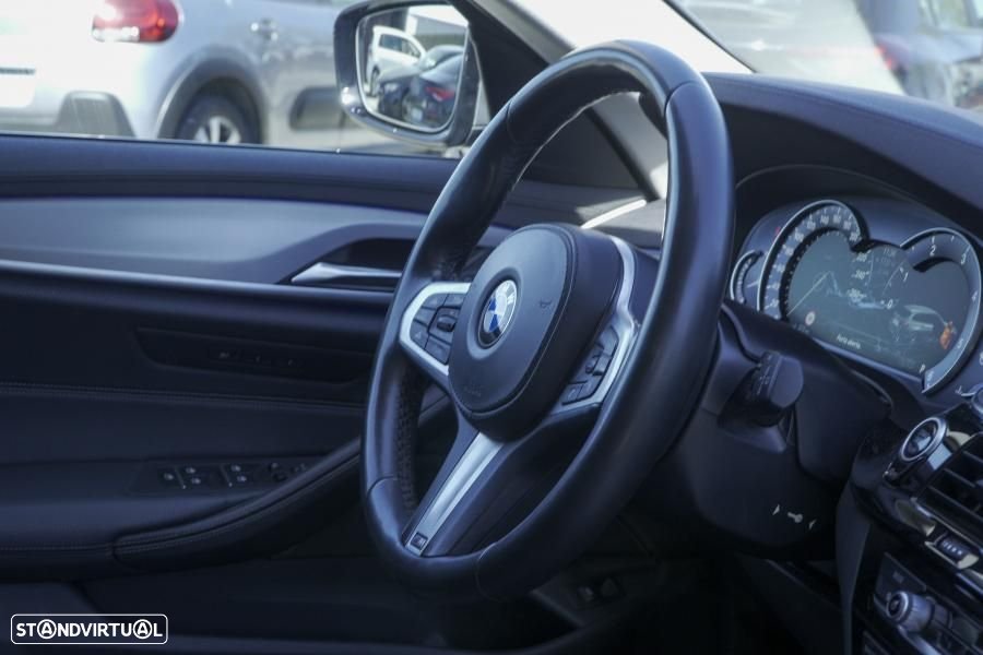 BMW 520 d Line Luxury Auto - 8