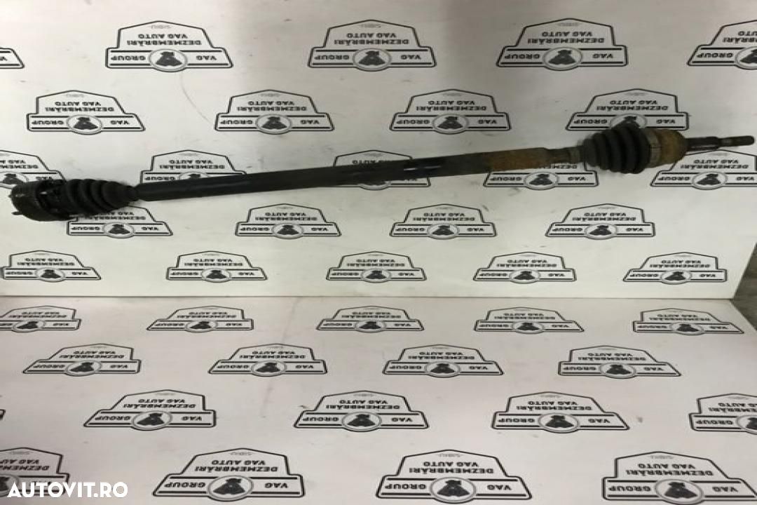 Planetara dreapta fata VW Golf 4 1.4 - 1J0407272F (1J0 407 272 F) - 1