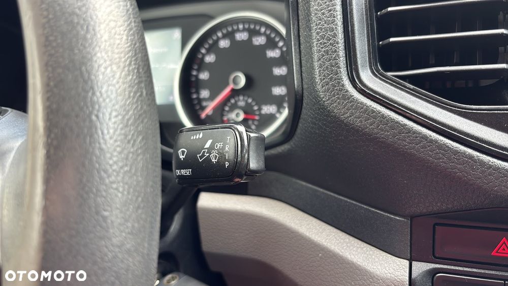 Volkswagen Crafter - 17