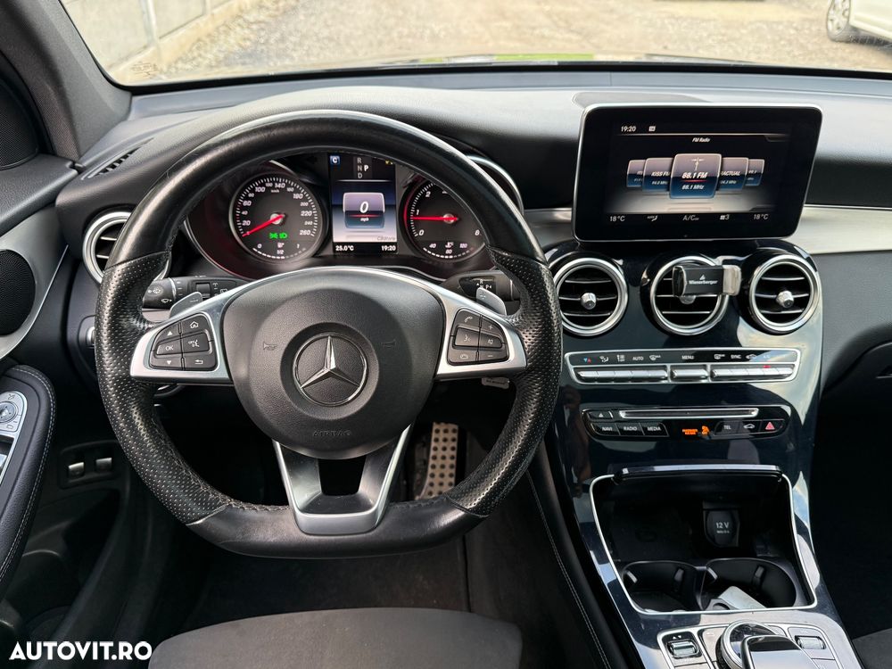 Mercedes-Benz GLC 220 d 4MATIC 9G-TRONIC AMG Line - 34