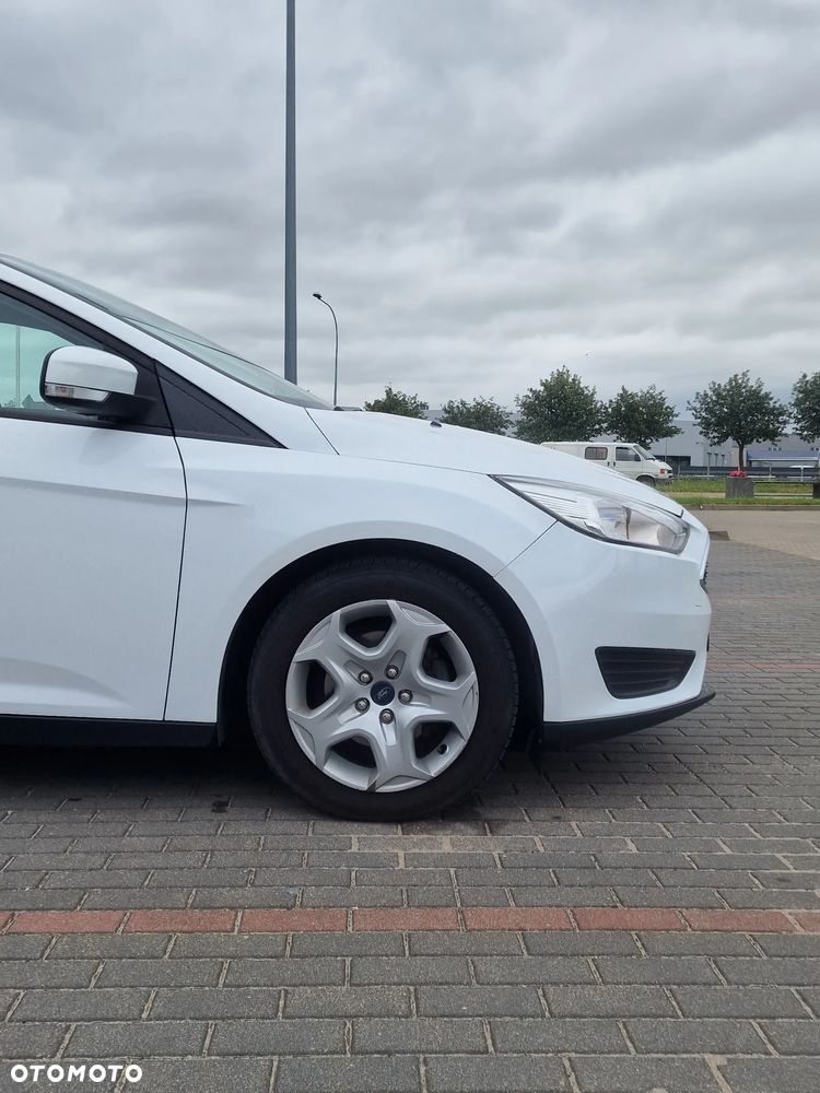Ford Focus 1.0 EcoBoost Trend Sport ASS - 2