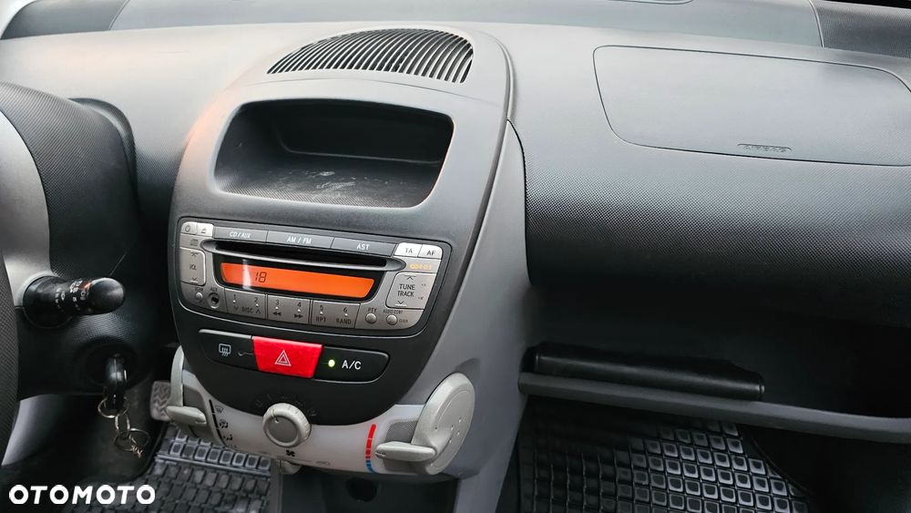Toyota Aygo - 7