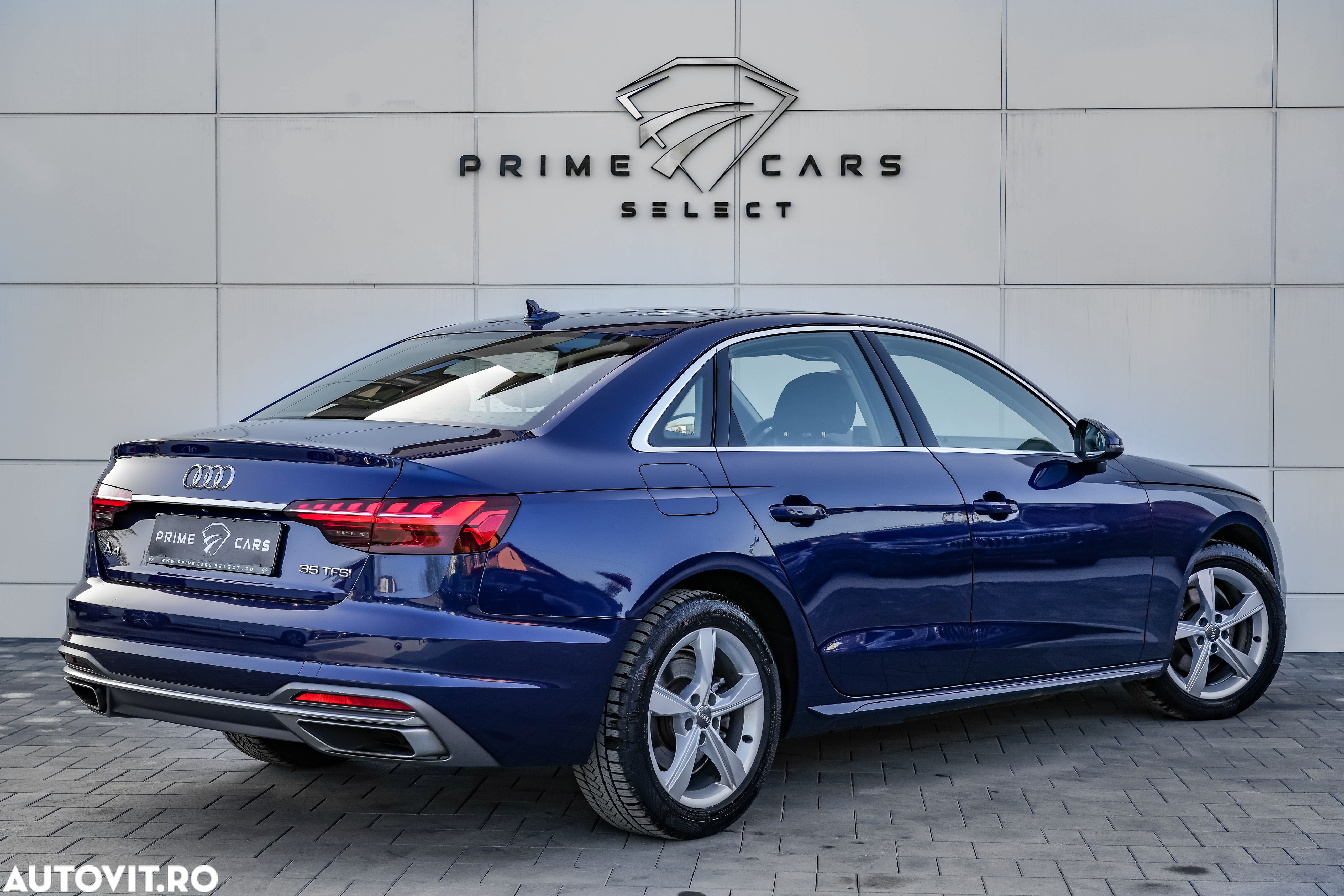 Audi A4 35 TFSI S tronic design - 4