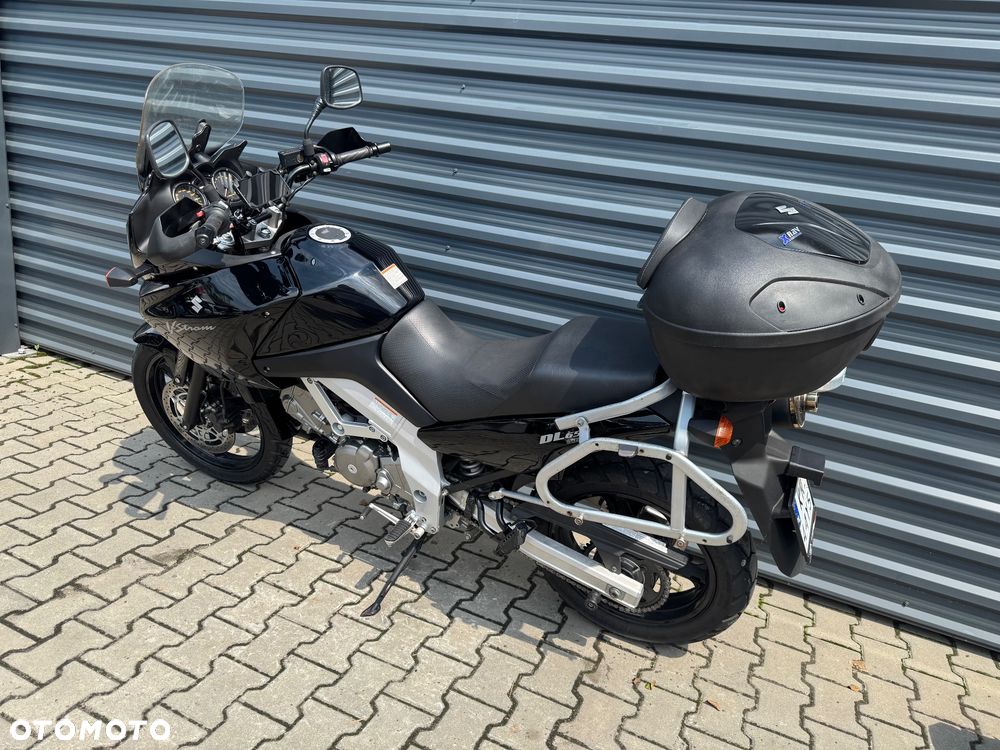 Suzuki DL - 6