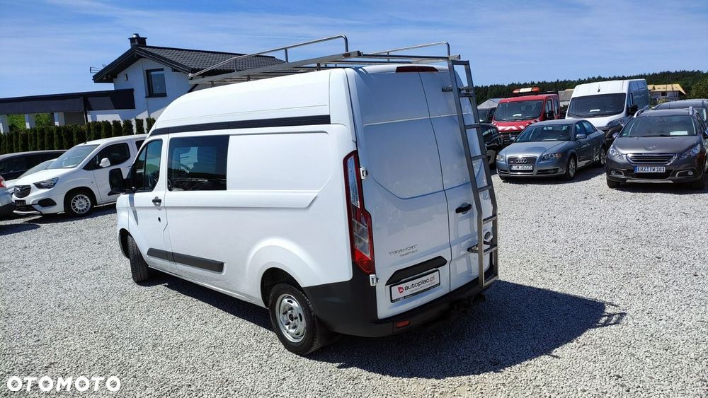 Ford Transit Custom - 13
