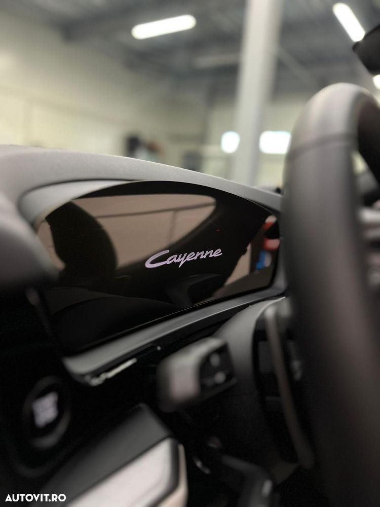 Porsche Cayenne Coupe - 9