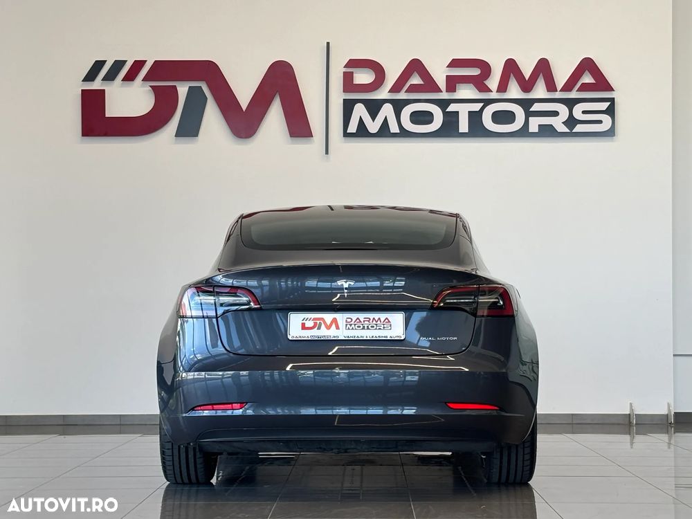 Tesla Model 3 Langstreckenbatterie Allradantrieb Dual Motor - 17