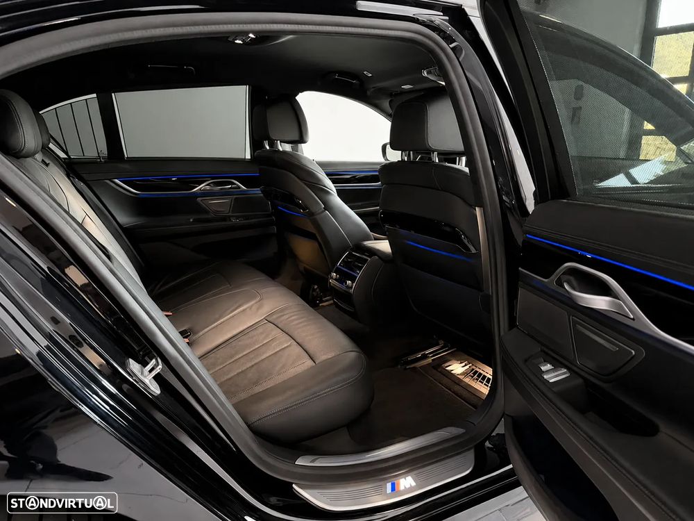 BMW 750 Ld xDrive Pack M Auto - 7