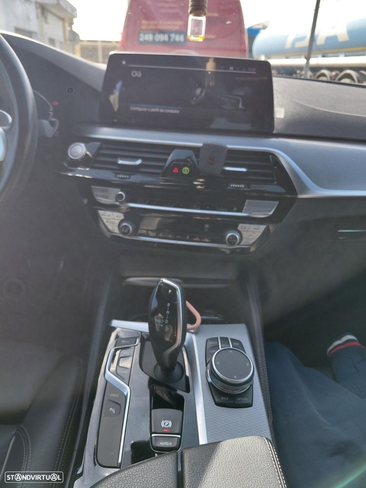 BMW 530 e iPerformance Pack M - 5