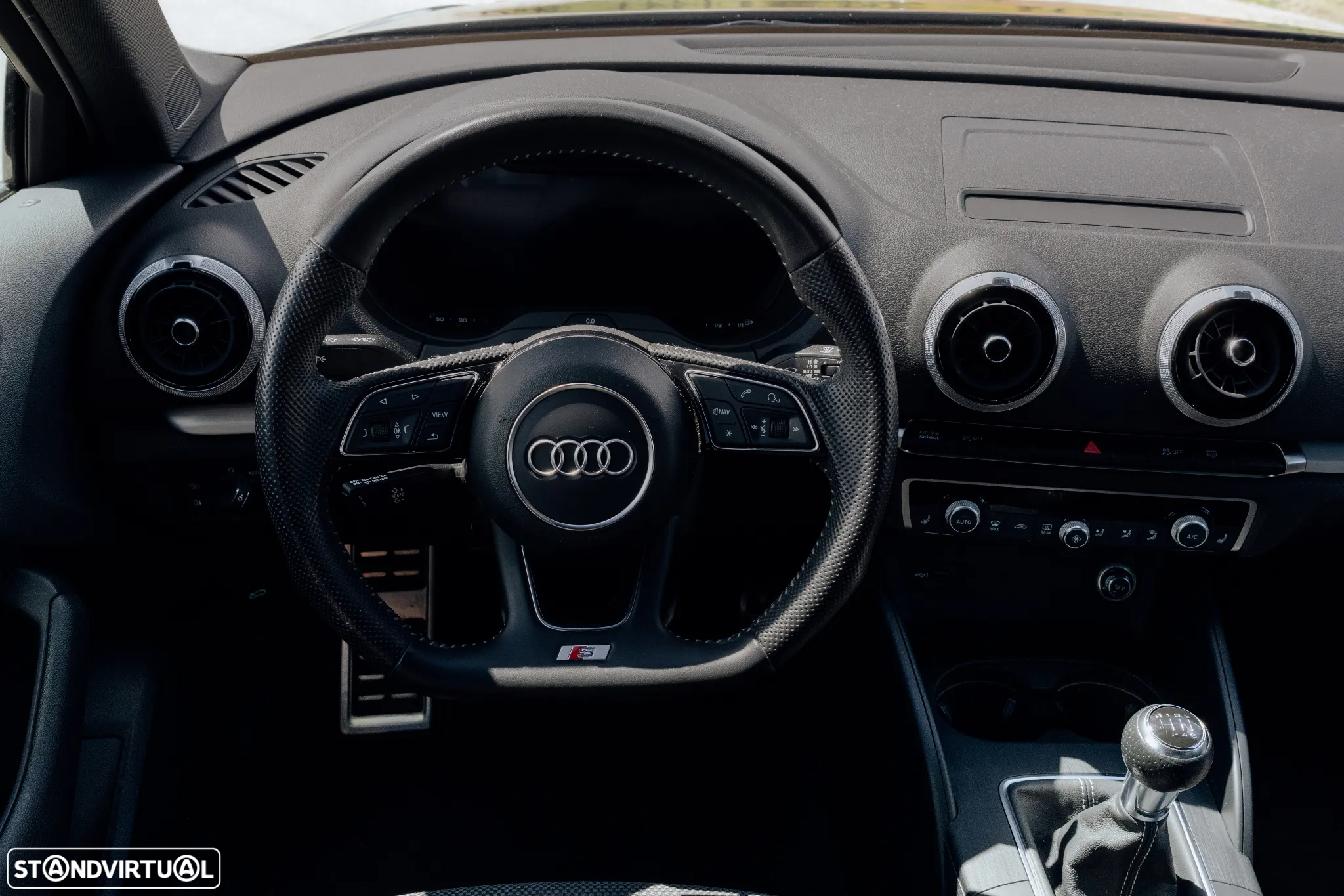 Audi A3 Limousine 30 TFSI S-line - 12
