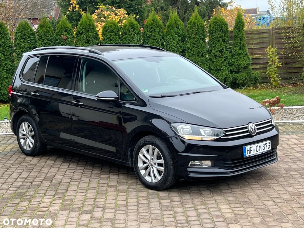 Volkswagen Touran 2017 photo 3