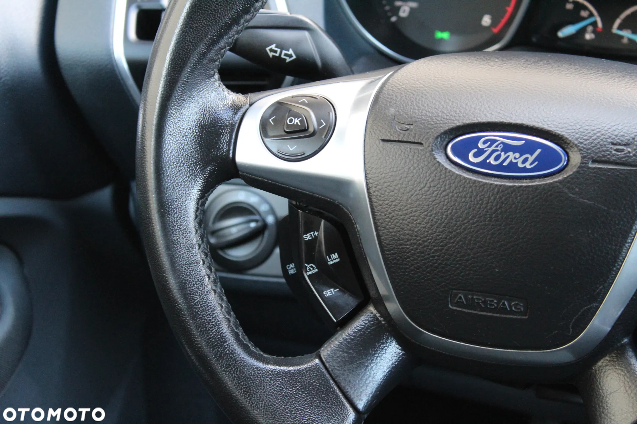 Ford Grand C-MAX 1.6 TDCi Titanium - 23