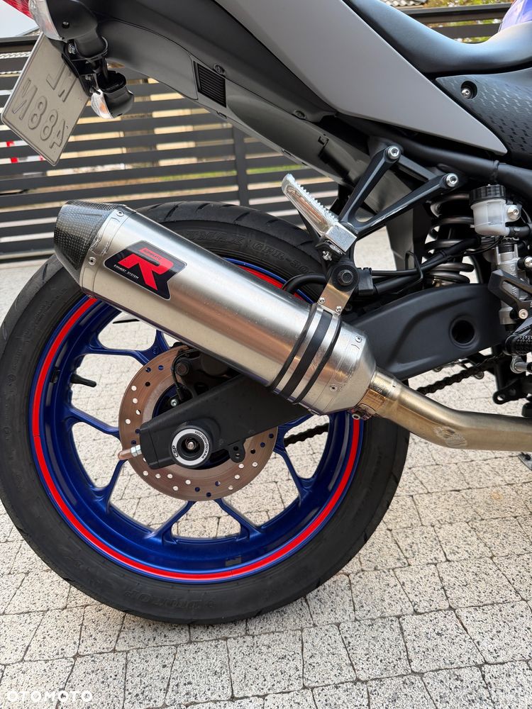 Yamaha R3 - 5