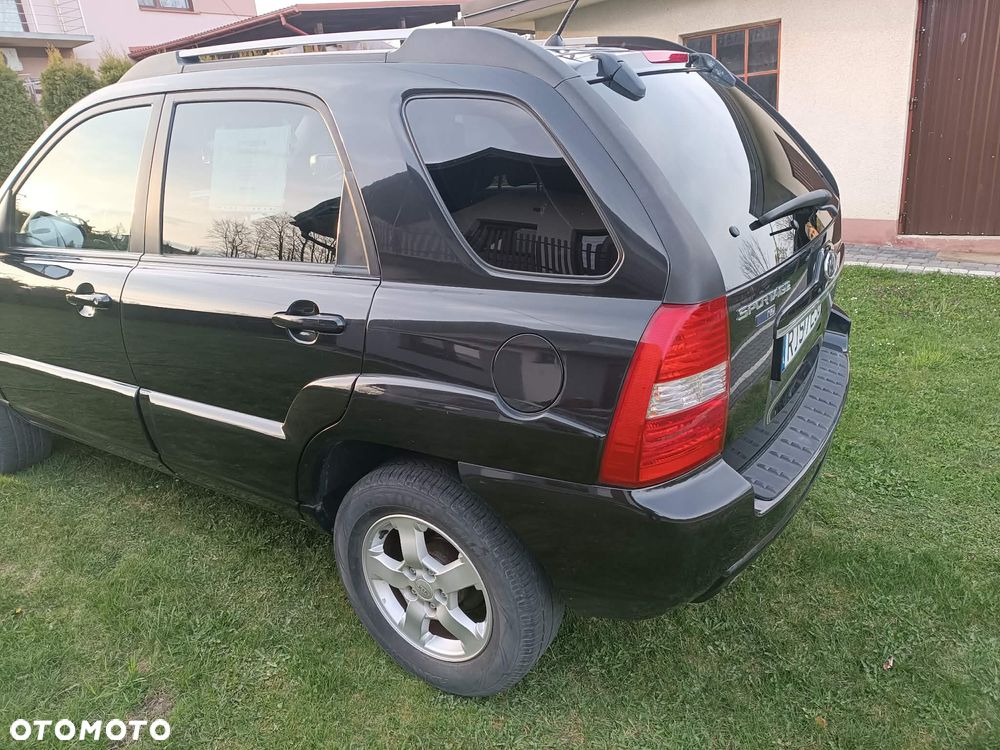 Kia Sportage 2.0 CRDI 2WD Cup - 17