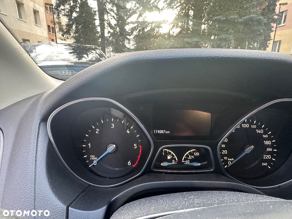 Ford Focus 1.5 TDCi DPF Start-Stopp-System Trend - 6