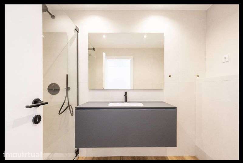 Vende-se apartamento incrível com vistas de rio no parque das nações. - Grande imagem: 4/12