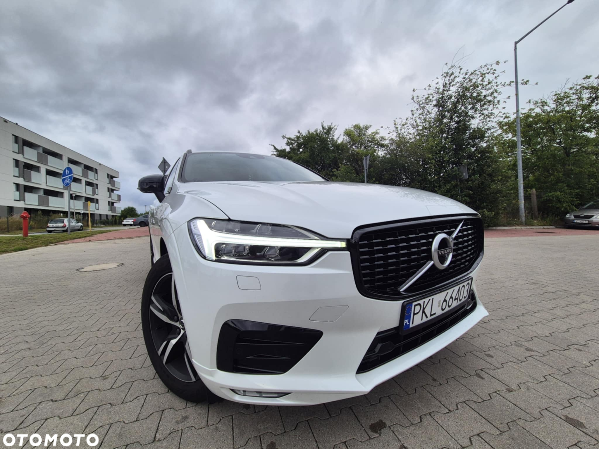Volvo XC 60 B4 B Geartronic RDesign - 15